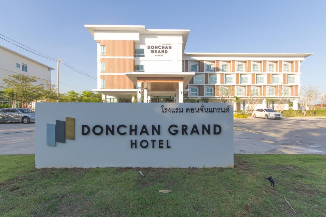 Donchan Grand Hotel Chiang Mai Dış mekan fotoğraf