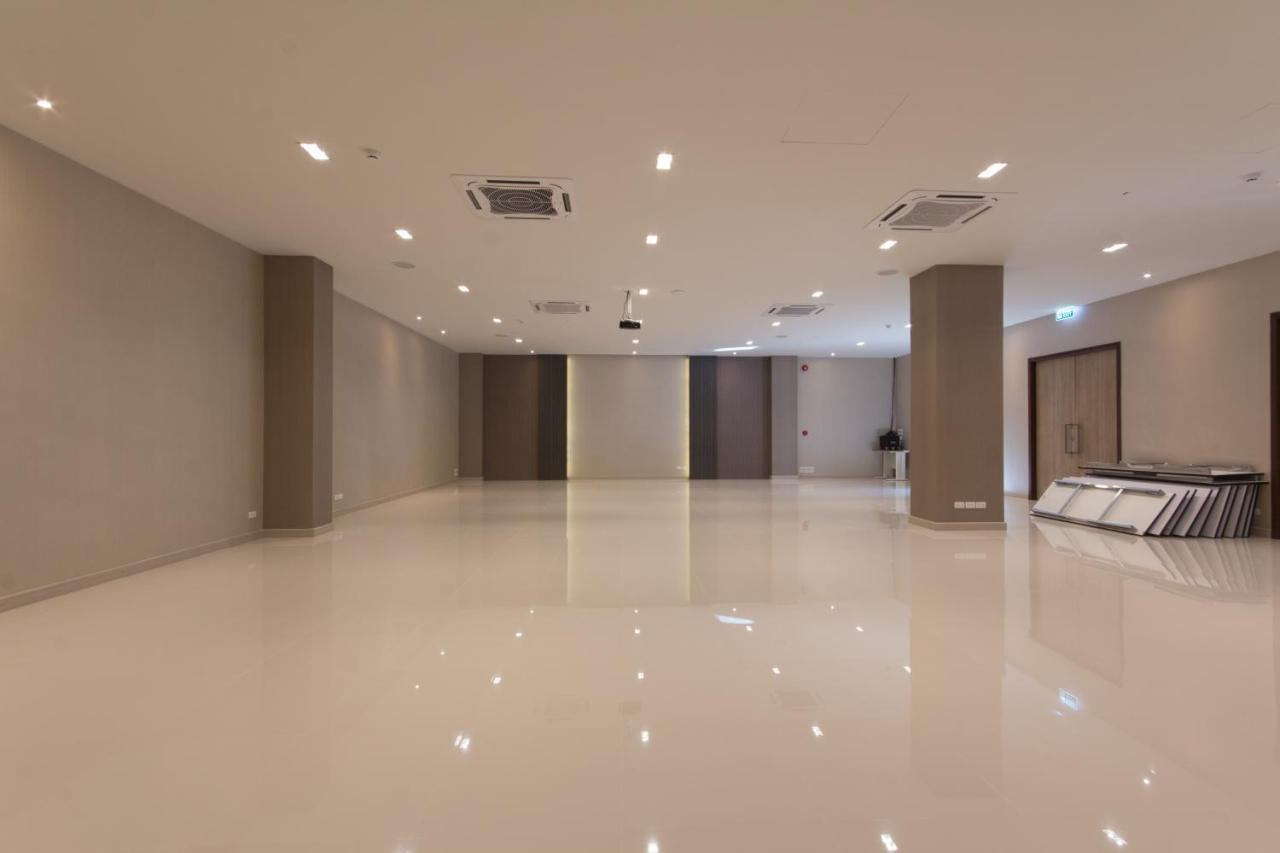 Donchan Grand Hotel Chiang Mai Dış mekan fotoğraf