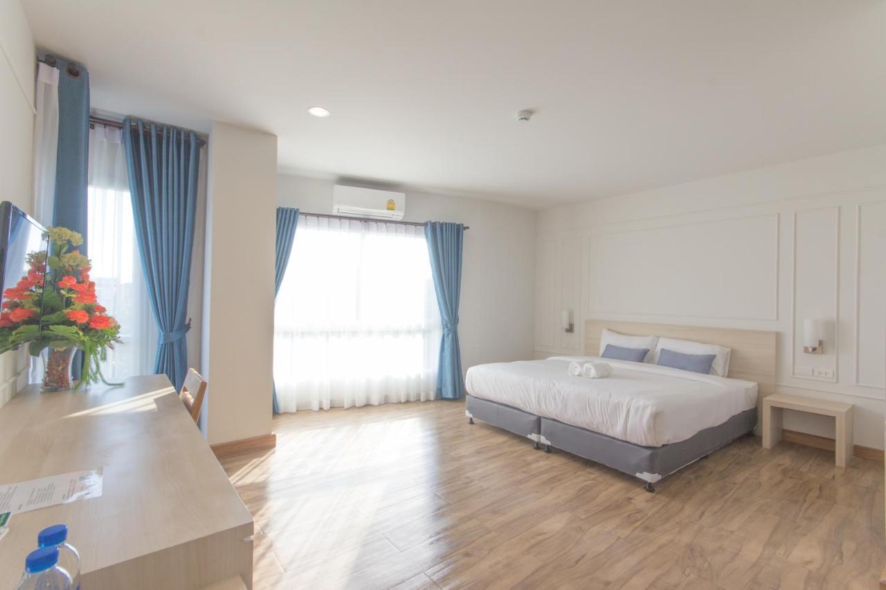 Donchan Grand Hotel Chiang Mai Dış mekan fotoğraf
